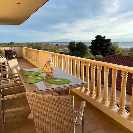 Heraklia Sea View Jacuzzi * Nea Iraklia