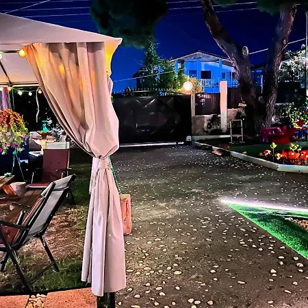 Villa Heraklia Sea View Jacuzzi Nea Iraklia