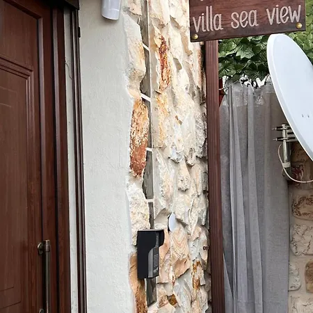 Heraklia Sea View Jacuzzi Villa